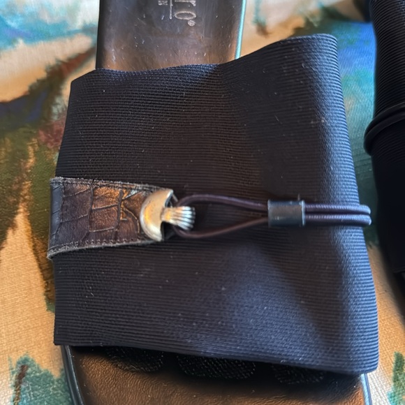 Munro American black and navy blue slip on sandal - Picture 4 of 11